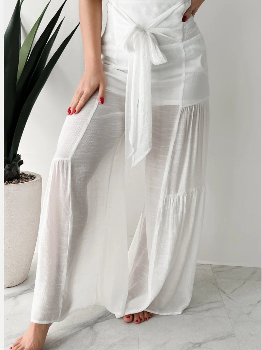 That Time Of Year Tiered Flowy Pants (BLACK) - Picture 7 of 7